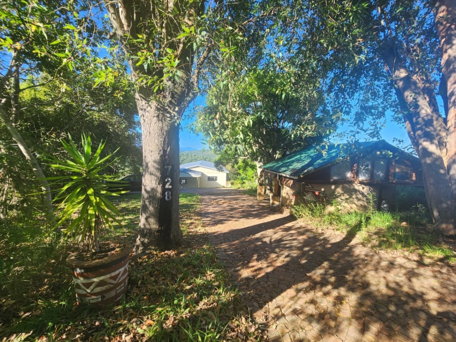 3 Bedroom Property for Sale in Hoekwil Western Cape